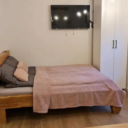 Apartment Sisarka *